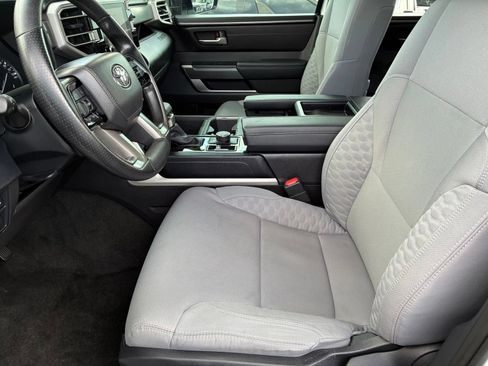 Used 2024 Toyota Tundra SR5 w/ SR5 Convenience Package AWD/4WD image 16