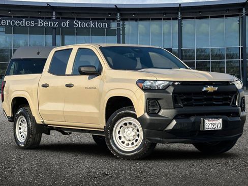 Used 2023 Chevrolet Colorado W/T image 1