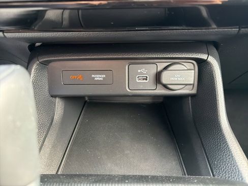 Certified 2024 Honda Civic Sport image 32