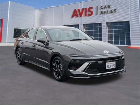 Used 2025 Hyundai Sonata SEL image 3