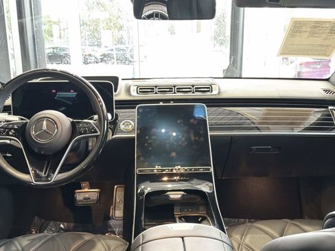Certified 2024 Mercedes-Benz Maybach S 680 4MATIC image 15