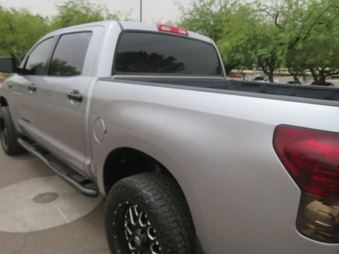 Used 2010 Toyota Tundra 2WD CrewMax w/ Tow Pkg image 7