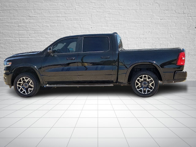 Used 2025 RAM 1500 Laramie w/ Sport Appearance Package AWD/4WD image 2