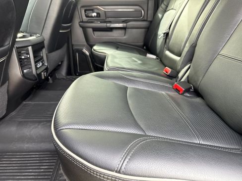 Used 2024 RAM 2500 Limited image 17