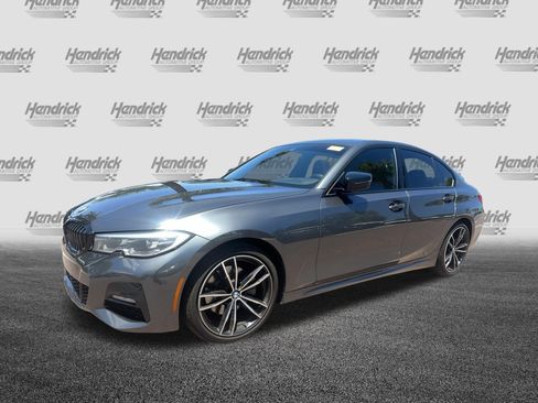 Used 2021 BMW 330i xDrive Sedan w/ M Sport Package AWD/4WD image 5