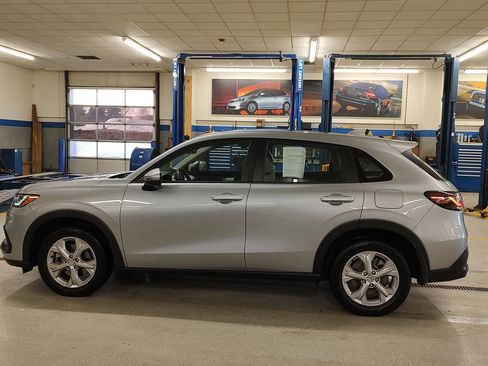 Used 2023 Honda HR-V LX image 25