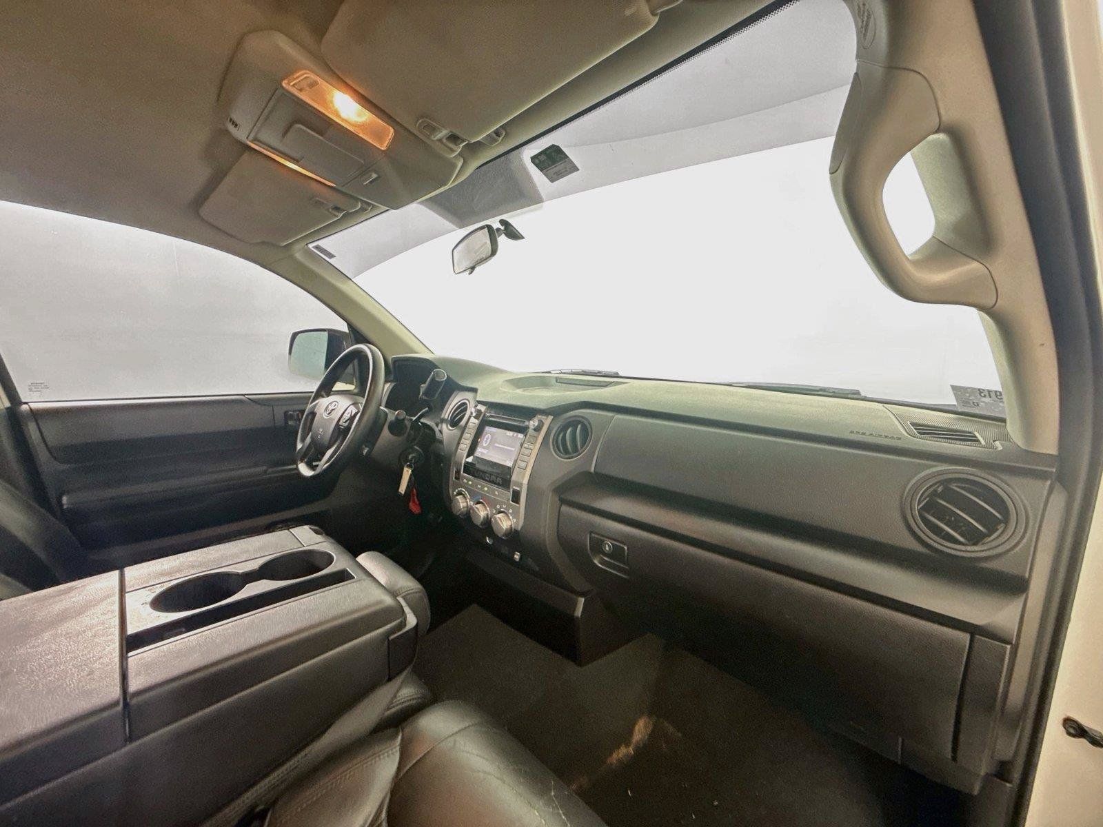 Used 2016 Toyota Tundra SR RWD image 14