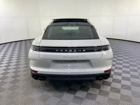 Used 2024 Porsche Panamera 4 image 5