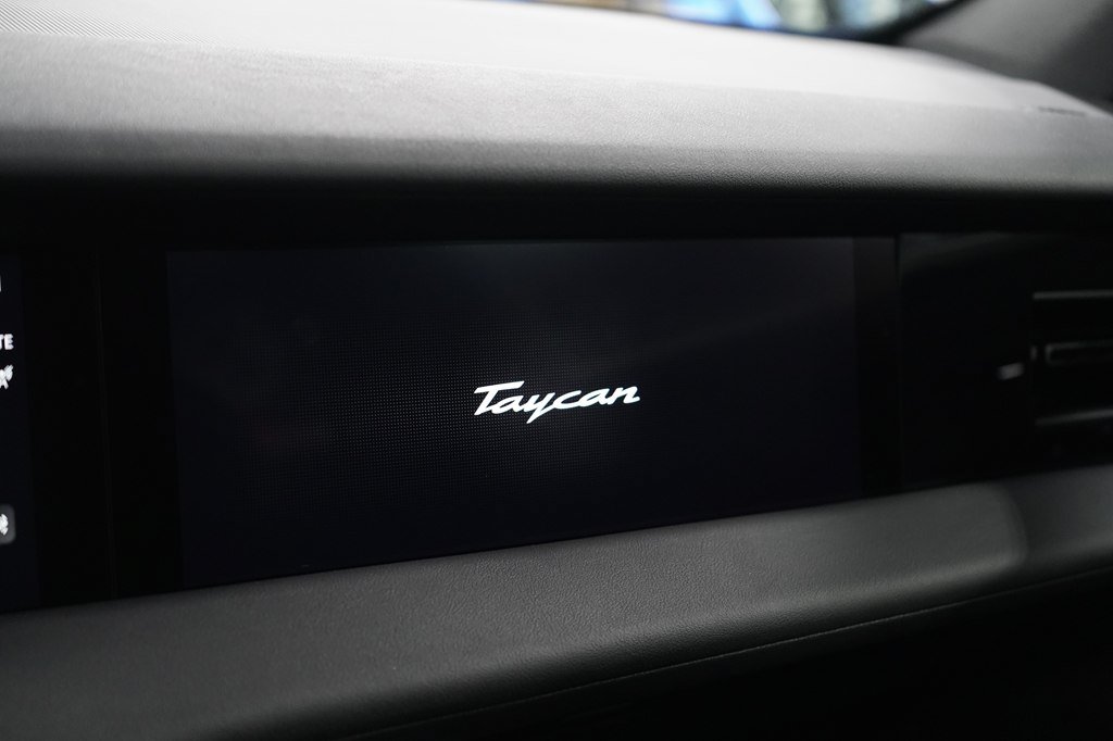 Used 2023 Porsche Taycan 4S AWD/4WD image 20