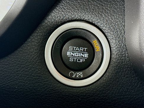 Used 2024 RAM 2500 Big Horn image 21