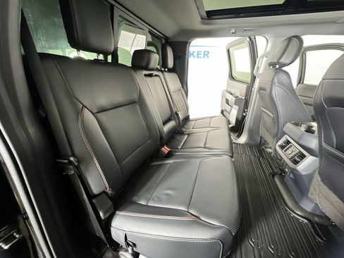 Used 2023 Ford F350 Lariat w/ Lariat Ultimate Package AWD/4WD image 28