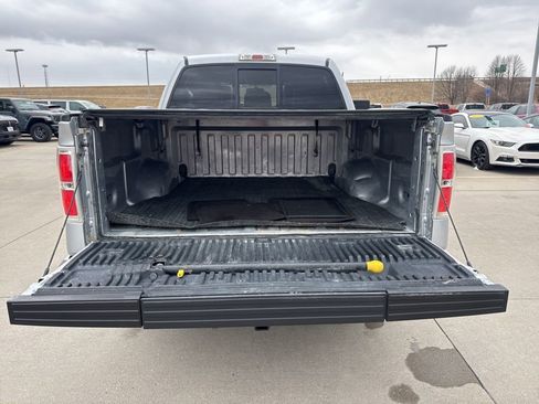 Used 2012 Ford F150 Lariat w/ Lariat Chrome Pkg image 32