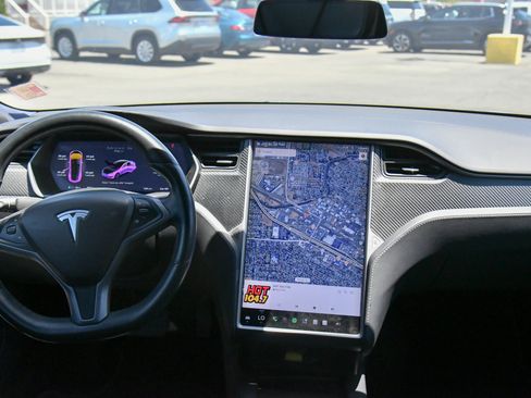 Used 2018 Tesla Model S 75D AWD/4WD image 35