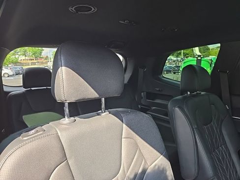 Certified 2024 Kia Telluride EX X-Line AWD/4WD image 33