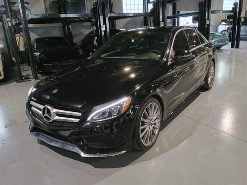 Used 2018 Mercedes-Benz C 300 Sedan image 1
