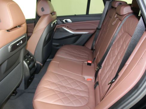 New 2026 BMW X5 xDrive50e image 12