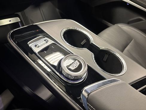 New 2026 Cadillac Lyriq Premium Luxury image 39