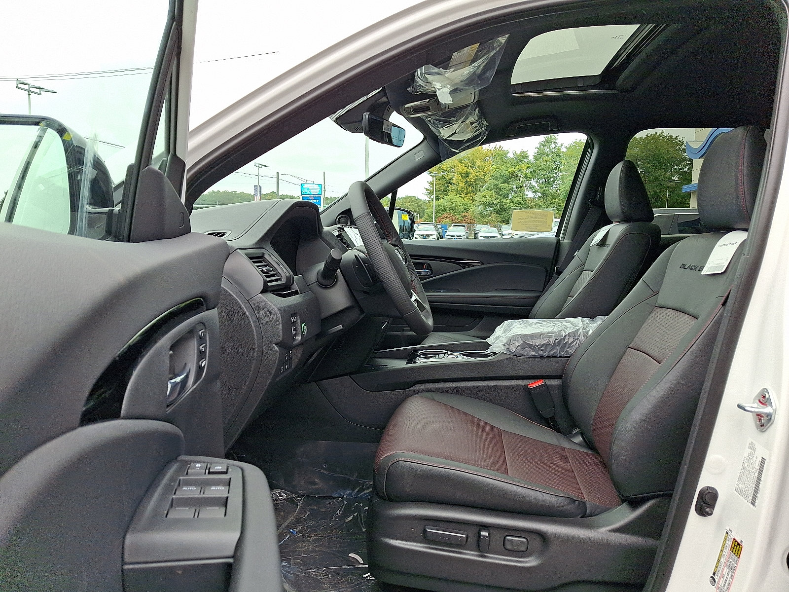 New 2026 Honda Ridgeline Black Edition image 6
