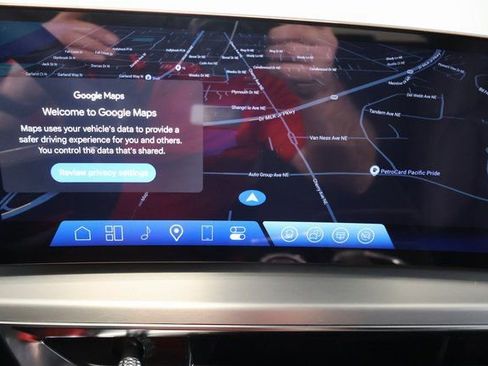 New 2026 Cadillac Lyriq Signature Luxury image 21