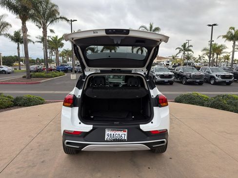 Used 2022 Buick Encore GX Select image 7