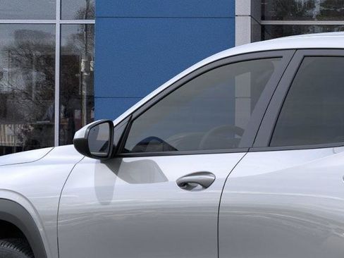 New 2026 Chevrolet Trax LS w/ LS Convenience Package image 34