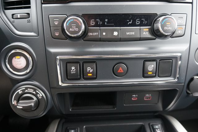 Certified 2024 Nissan Titan SV w/ SV Convenience Package AWD/4WD image 18