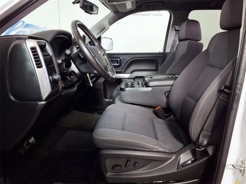 Used 2018 Chevrolet Silverado 1500 LT w/ Texas Edition image 10