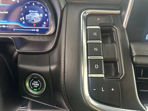 Used 2024 Chevrolet Tahoe High Country w/ Advanced Technology Package AWD/4WD image 7