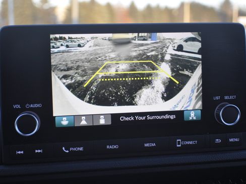 Used 2023 Honda CR-V EX image 25