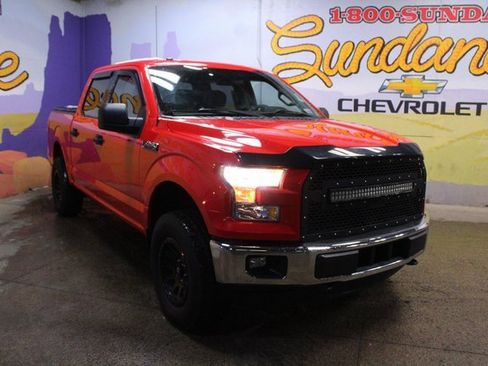 Used 2017 Ford F150 XLT image 2