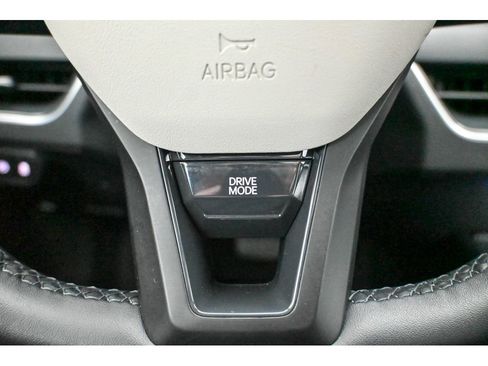 Used 2025 Kia K4 GT-Line image 38