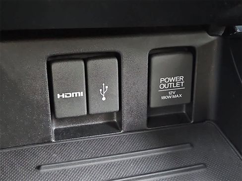 Used 2015 Honda Civic SE image 22