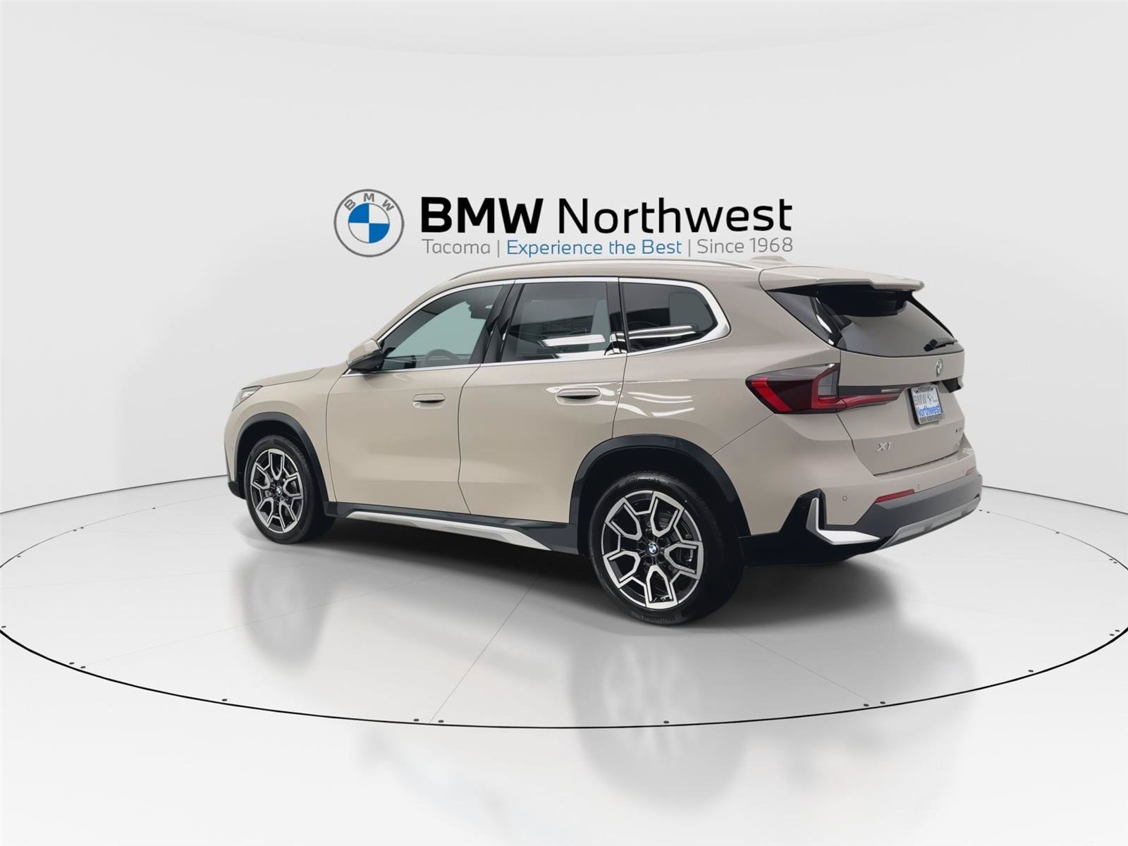Used 2026 BMW X1 xDrive28i w/ Convenience Package AWD/4WD image 12