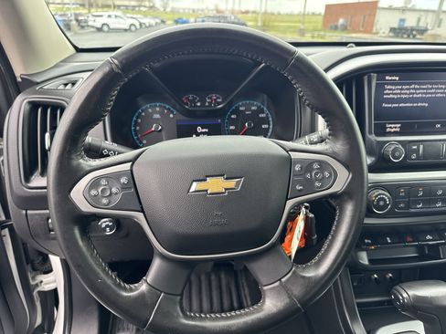 Used 2020 Chevrolet Colorado LT w/ Safety Package AWD/4WD image 14