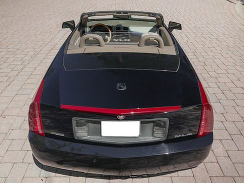 Used 2004 Cadillac XLR RWD image 72