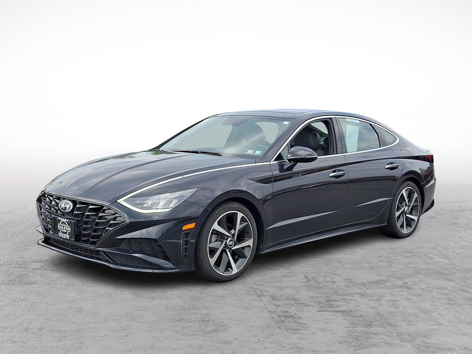 Certified 2023 Hyundai Sonata SEL Plus w/ Cargo Package FWD image 3