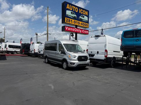 Used 2021 Ford Transit 350 XLT RWD image 31