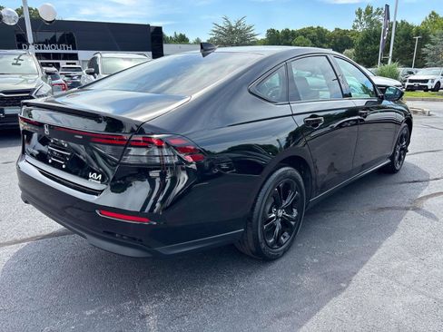 Used 2025 Honda Accord SE image 5