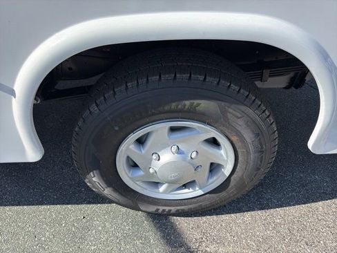 New 2026 Ford E-350 and Econoline 350 Super Duty w/ Power Equipment Group image 7