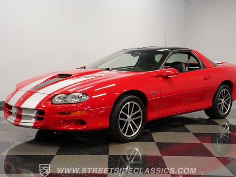 Used 2002 Chevrolet Camaro Z28 w/ SS Performance/Appearance Pkg image 5