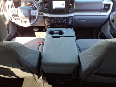 Used 2025 Ford F250 XLT AWD/4WD image 14