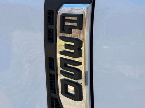 New 2026 Ford F350 4x4 Regular Cab DRW Super Duty image 23