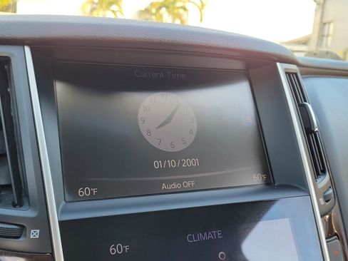 Used 2018 INFINITI Q50 Luxe AWD/4WD image 19