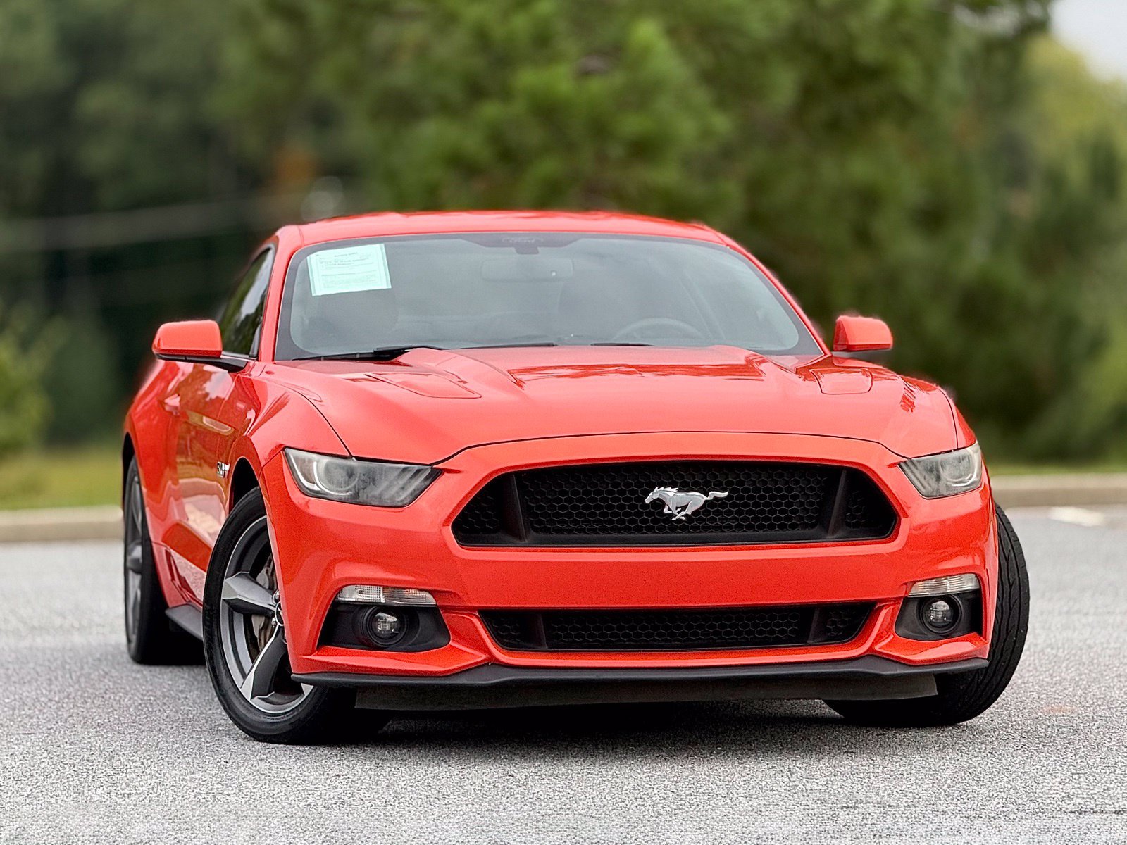 Used 2016 Ford Mustang GT RWD image 4