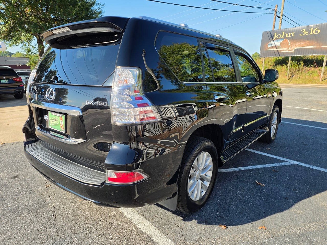 Used 2015 Lexus GX 460 w/ Premium Package AWD/4WD image 6