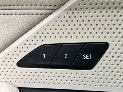 New 2026 BMW i4 eDrive40 w/ Parking Assistance Package image 25