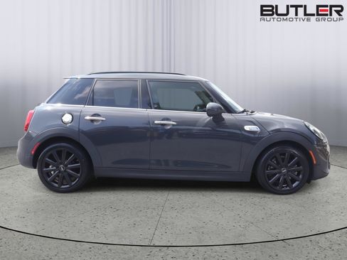 Used 2019 MINI Cooper S FWD image 7