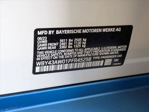 Used 2023 BMW i4 eDrive35 RWD image 25