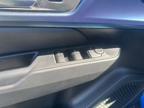 New 2026 Chevrolet Equinox EV LT image 13