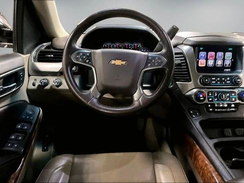 Used 2015 Chevrolet Tahoe LTZ AWD/4WD image 10